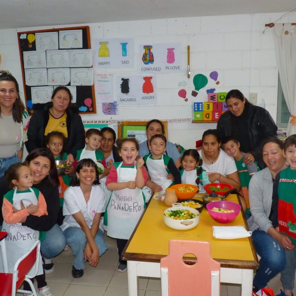 Monte Ralo celebró el Día de la Madre con una jornada de cocina en el Jardín Dr. Bertea Lamberto