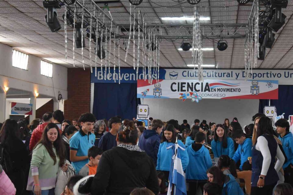 Despeñaderos celebró su Segundo Congreso “Ciencia en Movimiento”
