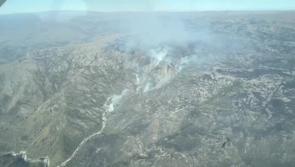 Quebrada del Condorito: en tres días el fuego consumió más de 4 mil hectáreas y sigue activo