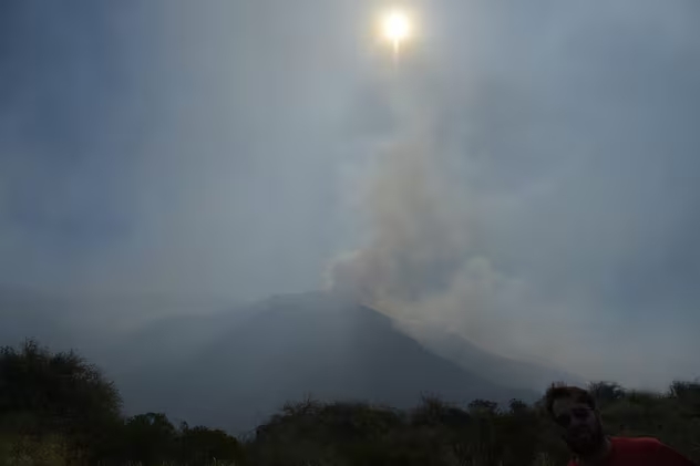 Quebrada del Condorito: en tres días el fuego consumió más de 4 mil hectáreas y sigue activo
