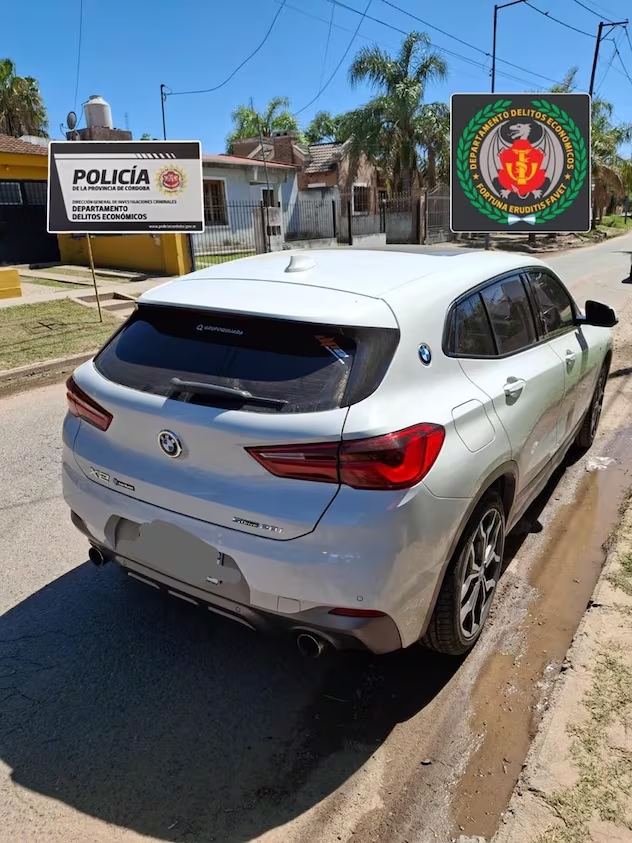 Una parte de la banda que estafó con falsas entregas de vehículos fue detenida en Alta Gracia