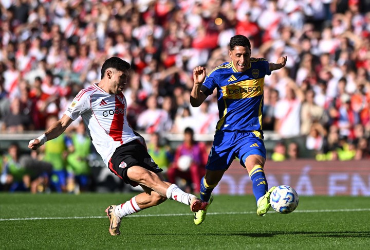 Con la clasificación a la Copa Libertadores en juego, Boca y River se enfrentan en un Superclásico decisivo