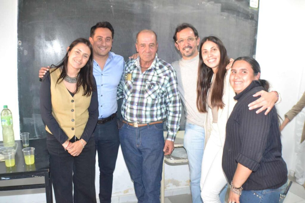 La escuela que marcó a un pueblo: se celebraron los 25 años del IPEM 82 Anexo de Monte Ralo