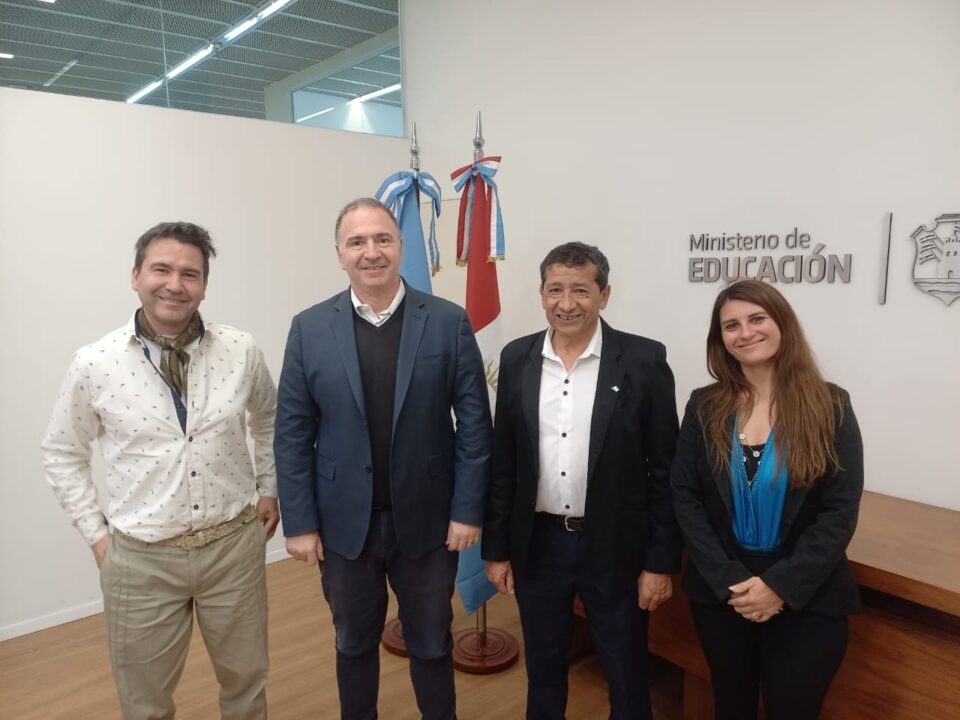 San Clemente avanza en nuevas gestiones educativas tras reunirse con el ministro Horacio Ferreyra
