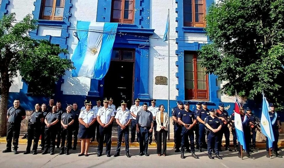 Conmemoraron en Alta Gracia el Día de la Policía de Córdoba con un acto institucional