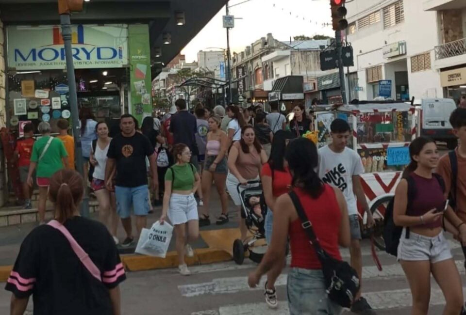 Las ventas navideñas cayeron 1,6% en Alta Gracia