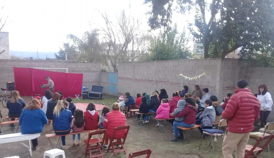 Tarde de títeres y actividades familiares en Barrio Cámara este sábado
