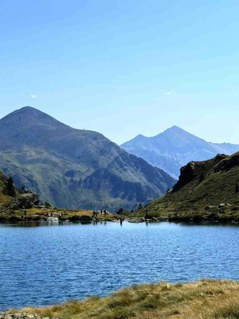 La historia de Nicolás: Es panadero y amasa su destino en el frío de los Pirineos