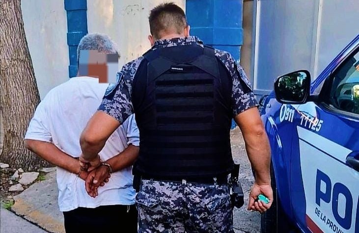 Agredió a su ex pareja y a un menor: terminó detenido por violencia familiar