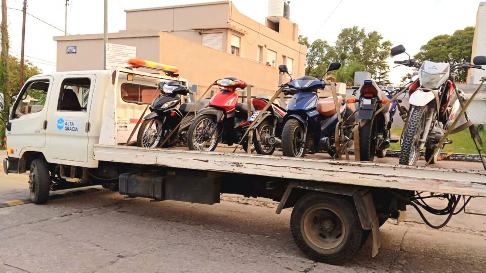 Alta Gracia intensifica los operativos contra caños de escapes ruidosos