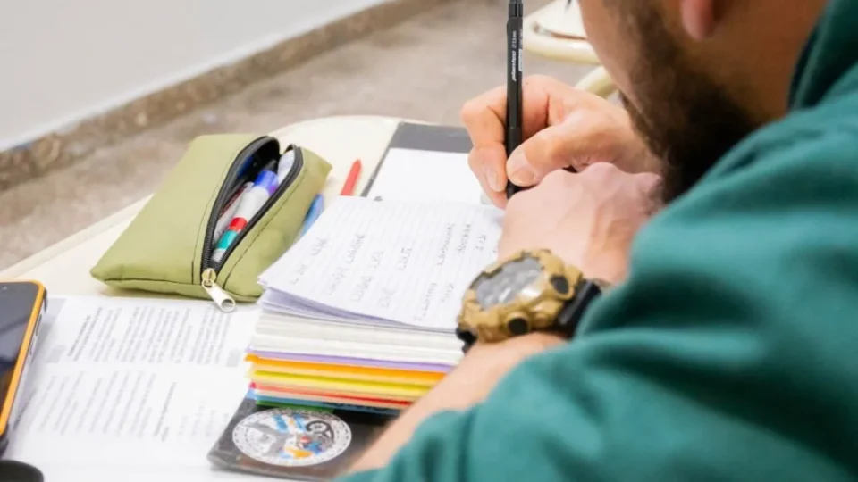 Secundario para Adultos en Falda del Carmen: ya están abiertas las inscripciones