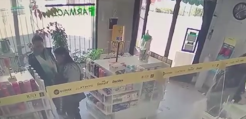 Madre e hijas "mecheras" robaron en la Farmacia Piccone y quedaron grabadas