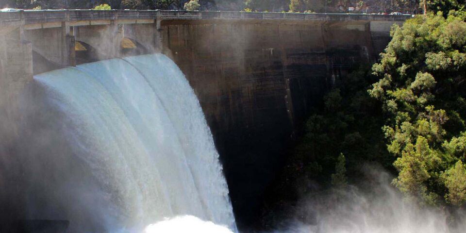 Luego de las lluvias, diques repletos, ríos crecidos y... ¿cuándo vuelve el buen tiempo?