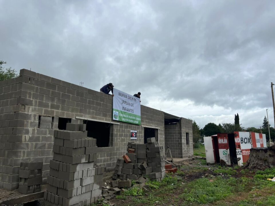 Avanza a paso firme la construcción del nuevo Jardín de Infantes en Valle Alegre