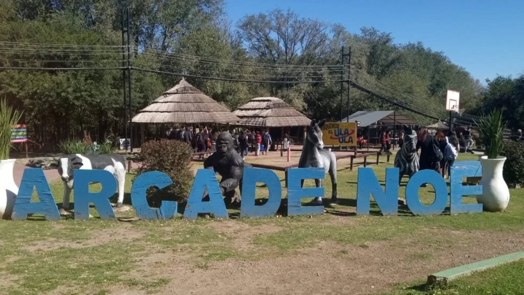 Estudiantes del IPEM 298 realizaron un viaje educativo a Embalse y Villa General Belgrano