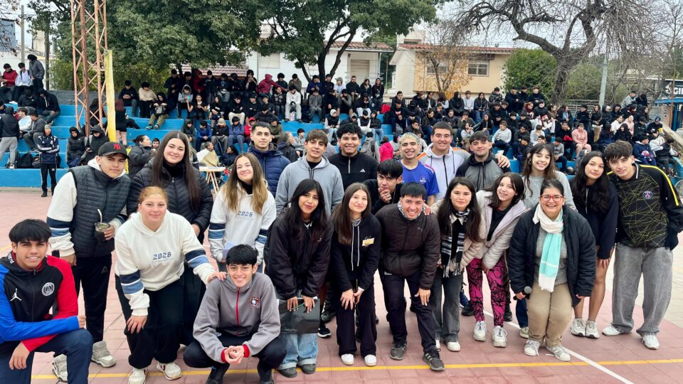 Más de 500 estudiantes participaron del Encuentro Deportivo Secundario en Alta Gracia