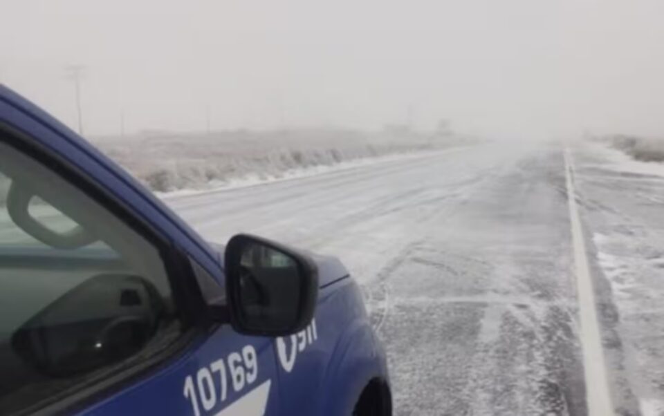 Nevó en el Champaquí y cerraron el Camino de las Altas Cumbres por acumulación de aguanieve