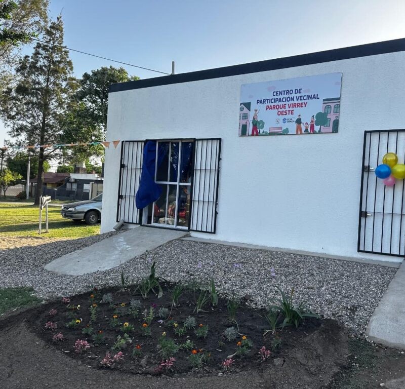 Cruzada solidaria en Parque Virrey Oeste: exitosa venta de locro a beneficio de un vecino