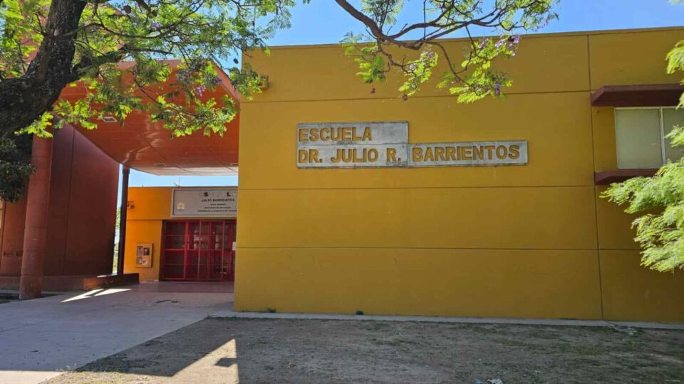 “Manos a la obra”: convocan a familias para pintar la Escuela Julio Barrientos de Parque Virrey