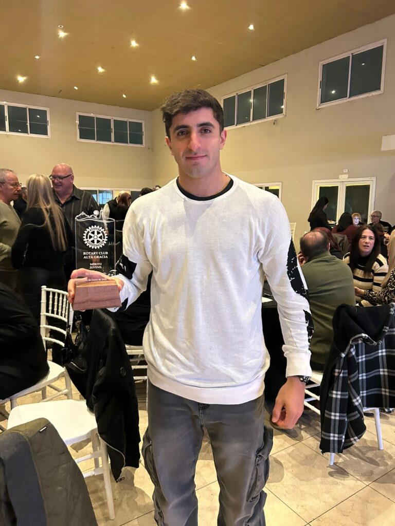 El Rotary Club Alta Gracia entregó los Premios Comechingón 2026