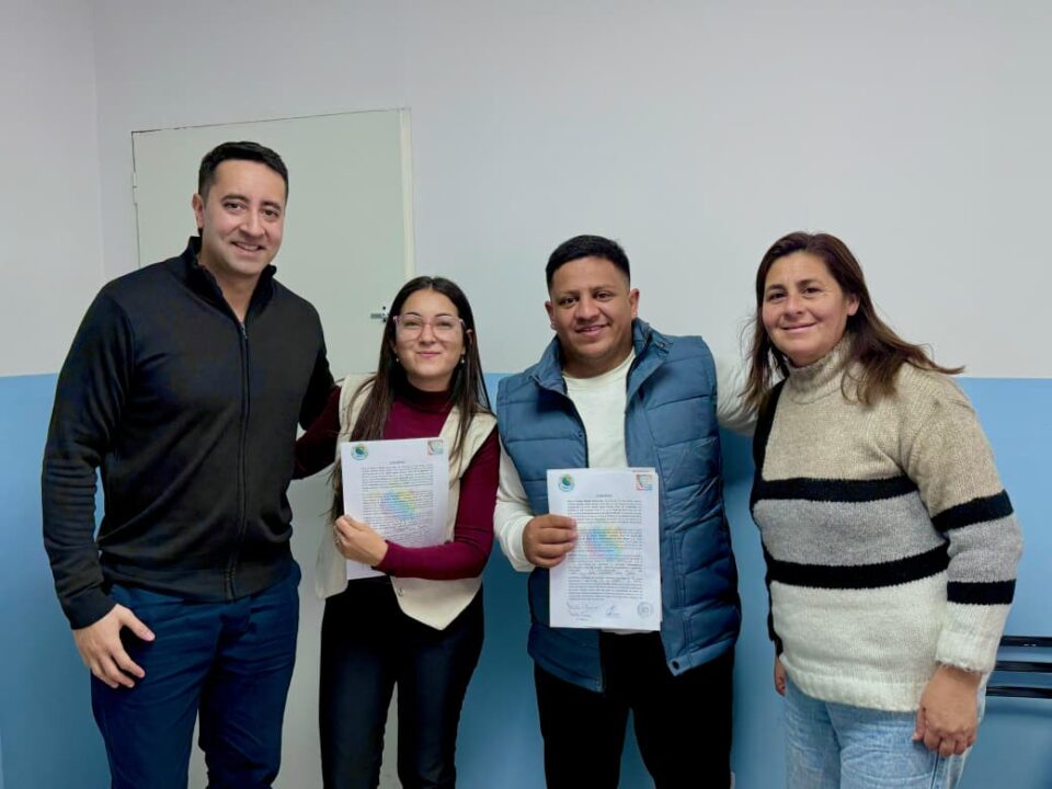 Con apoyo municipal, comienza un innovador programa de salud en los barrios