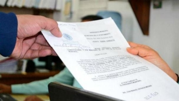 Anisacate: empleados y funcionarios deberán tener certicado negativo de antecedentes penales