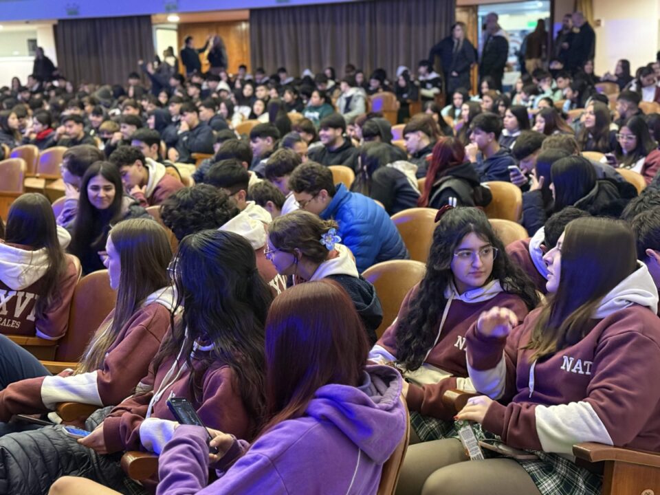 Con casi mil estudiantes, Alta Gracia vivió una gran Expoeducativa