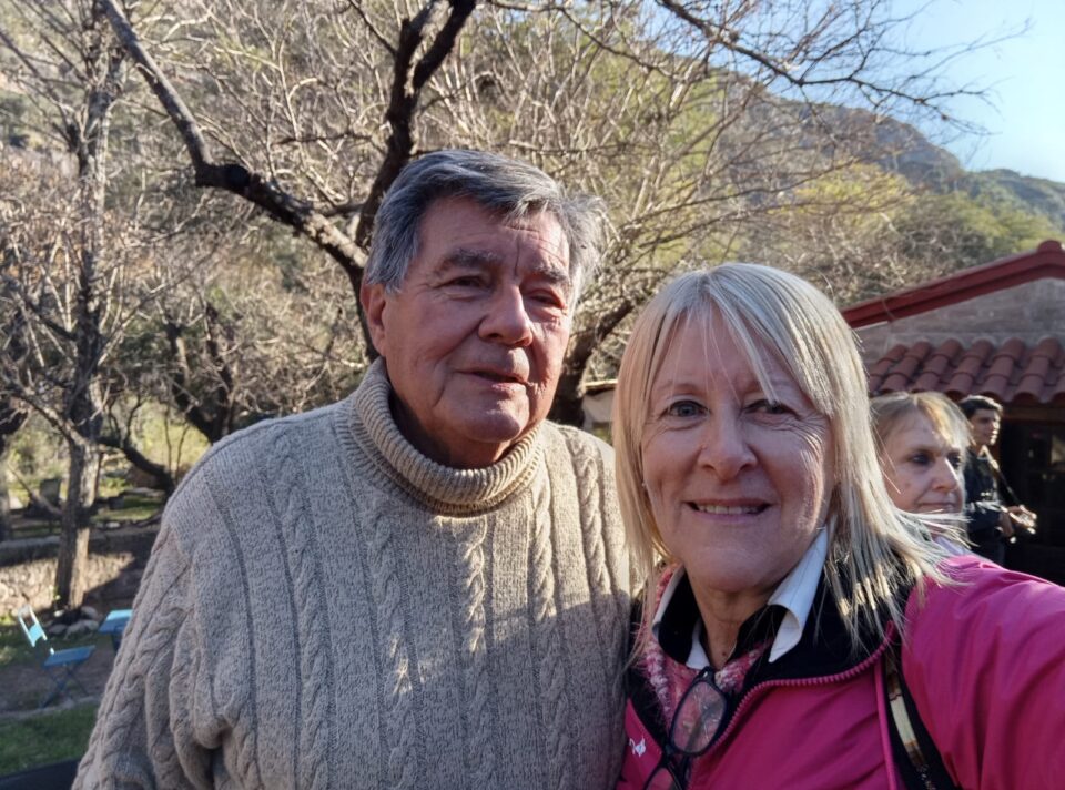 La pregunta que ningún periodista le hizo al hijo de Atahualpa… hasta que llegó una vecina de Alta Gracia