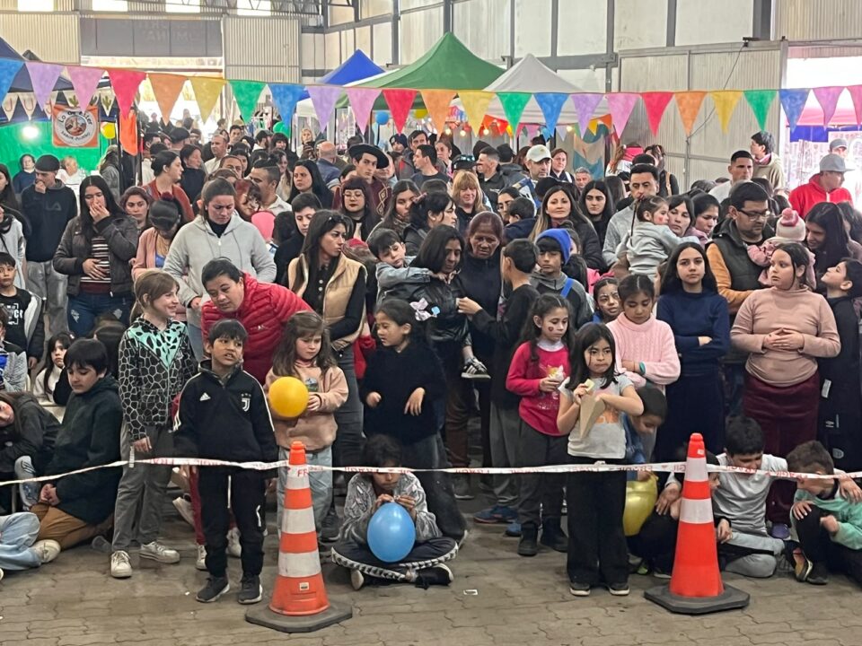 Villas Ciudad de América celebró el Día de las Infancias con una gran convocatoria
