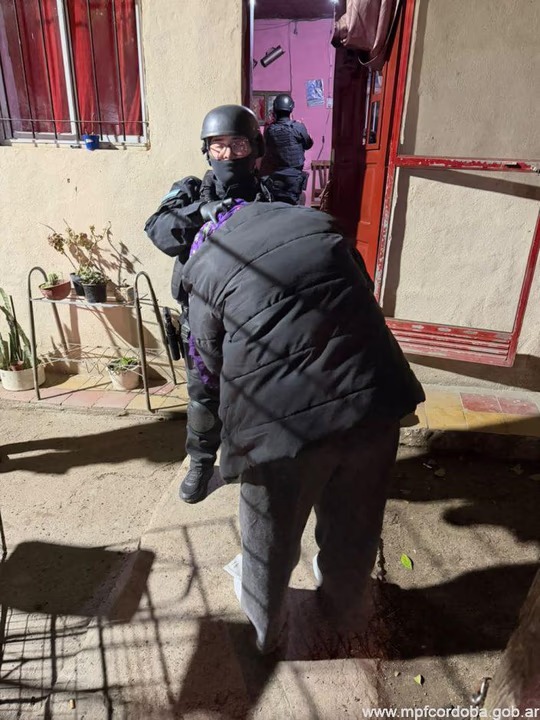 Toda la familia: seis parientes fueron detenidos por venta de drogas en Alta Gracia