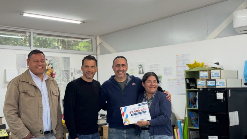 Falda del Carmen suma inversión para fortalecer la educación técnica