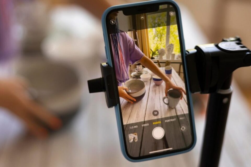 Falda del Carmen suma un nuevo espacio de formación: llega un taller para aprender fotografía digital