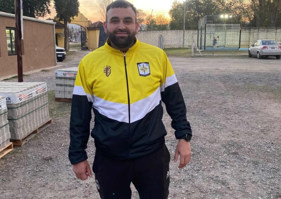 Desde los 8 años detrás de una pelota: la historia de Ubaldo Miralles en el Deportivo Norte