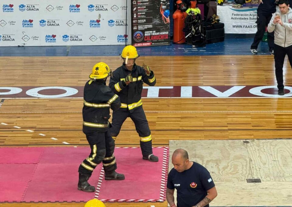 Villa del Dique, Alta Gracia y Villas Ciudad de América se consagraron en la Copa Bomberil