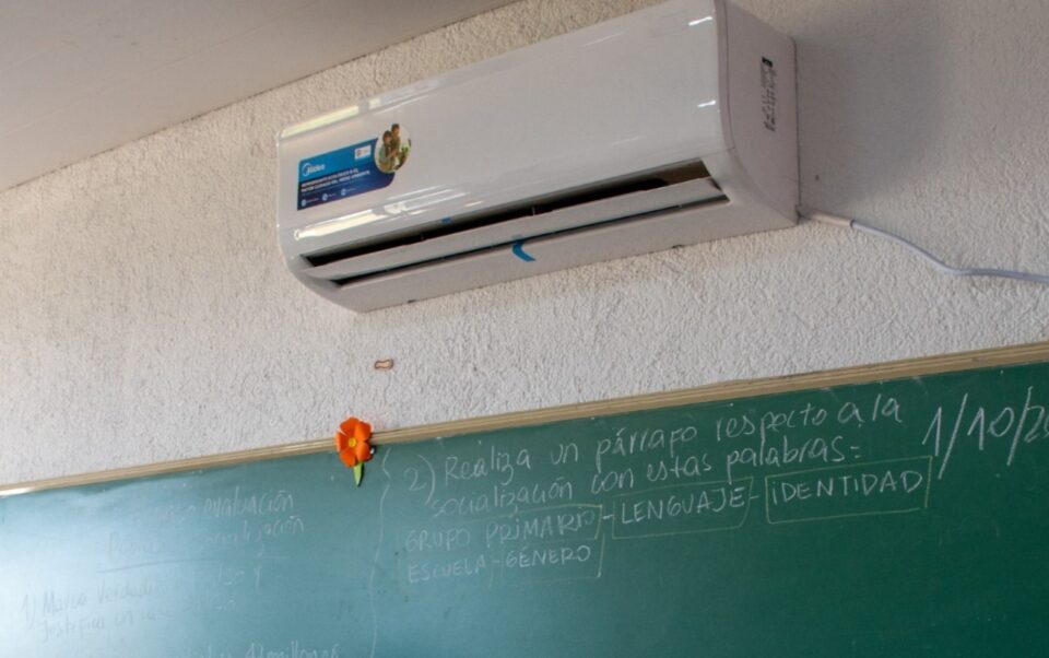 El Anexo del IPET 334 ya tiene aires acondicionados para sus estudiantes