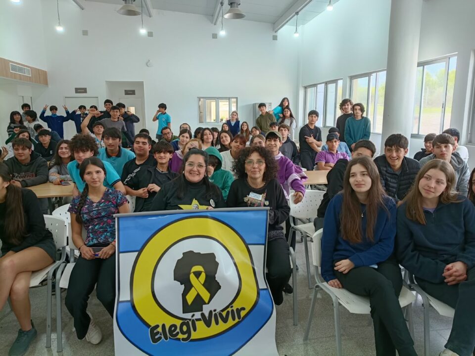 Elegir vivir: una jornada de concientización vial llegó a 90 estudiantes de Alta Gracia