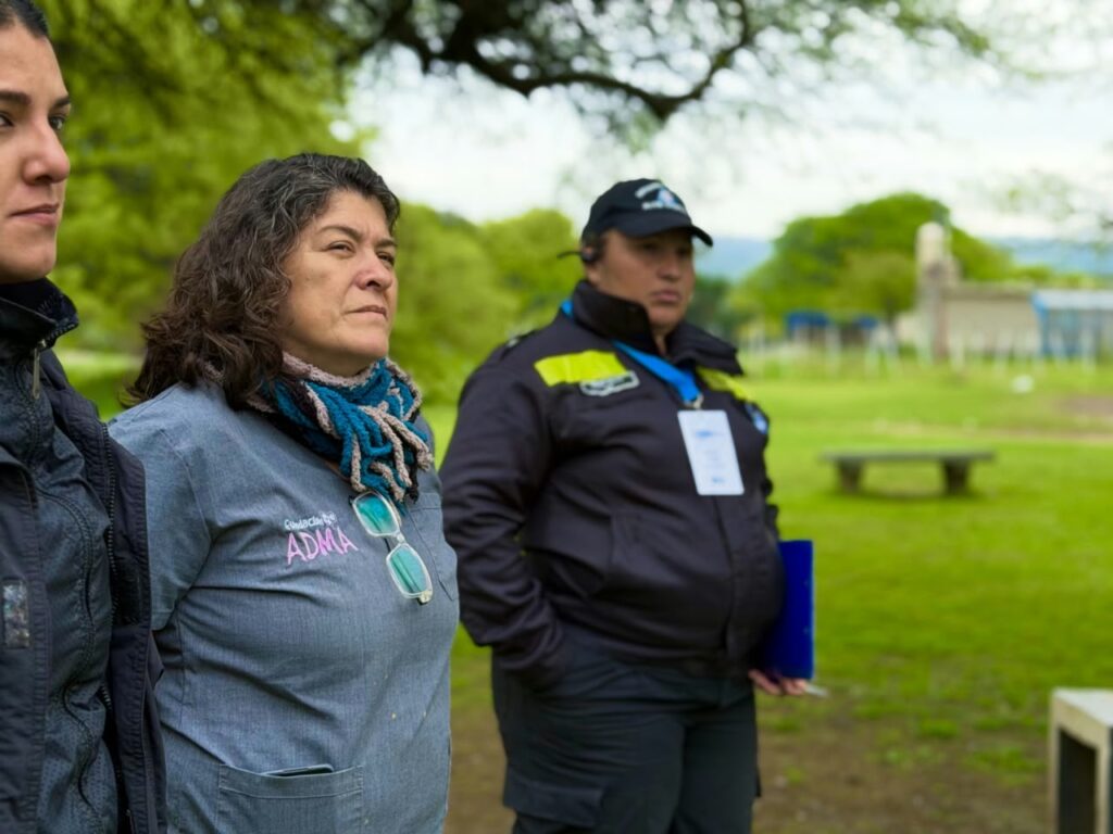 Prevención en marcha: De Napoli encabezó recorrido con los promotores del Programa de Zoonosis