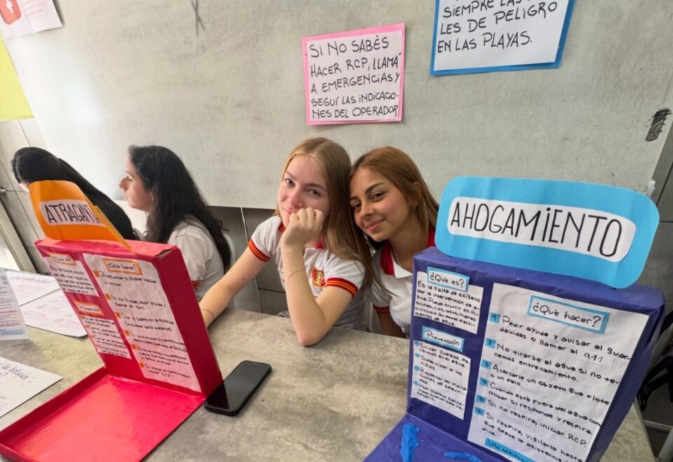 Talento joven y tecnología: estudiantes brillaron en la Expo Falla