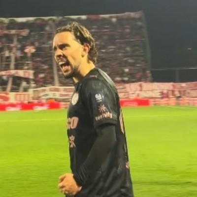 Gonzalo Lencina, el jugador del Depo que fue héroe y metió a Platense en semifinales
